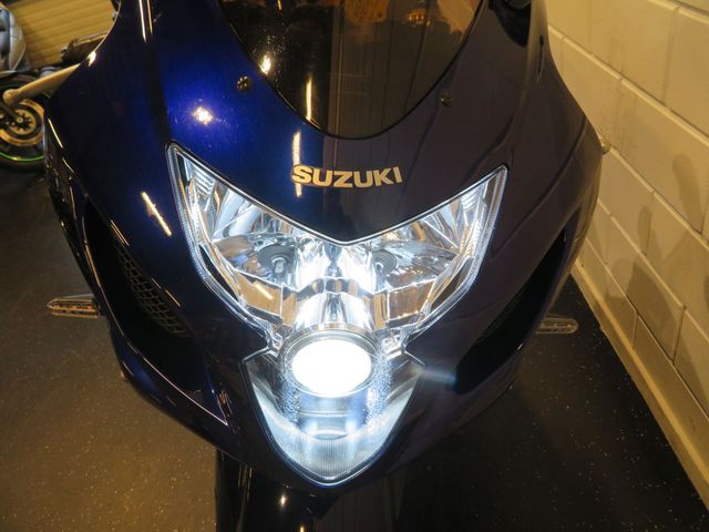 suzuki - gsx-r-600