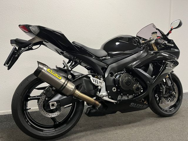 suzuki - gsx-r-600