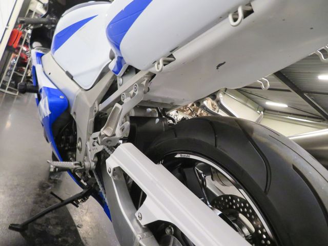 suzuki - gsx-r-600