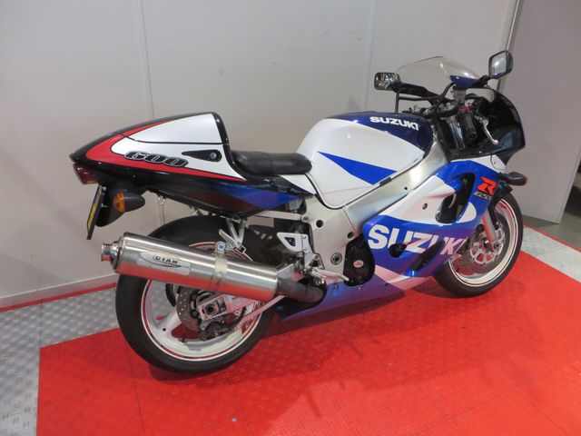 suzuki - gsx-r-600