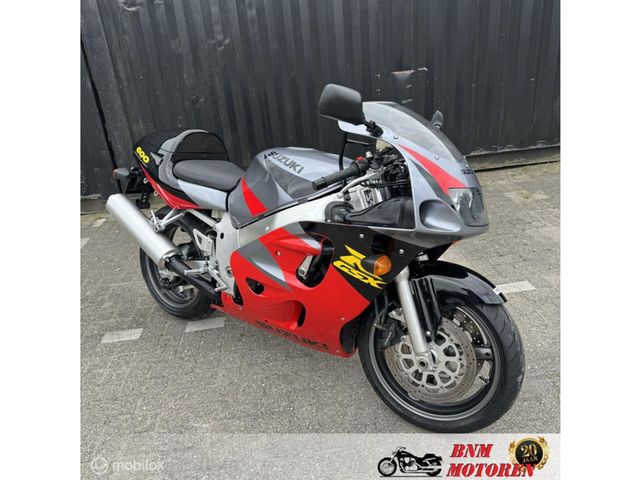 suzuki - gsx-r-600