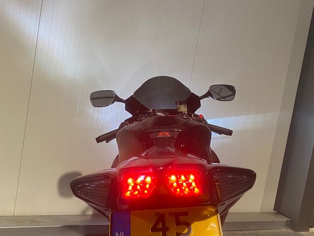 suzuki - gsx-r-600