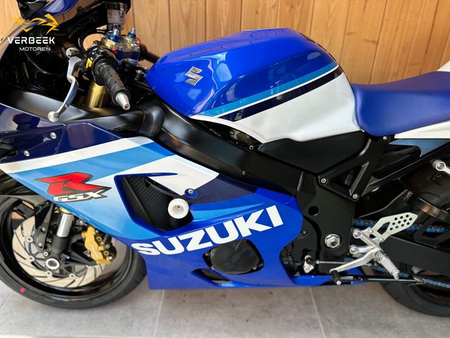 suzuki - gsx-r-600-anniversary