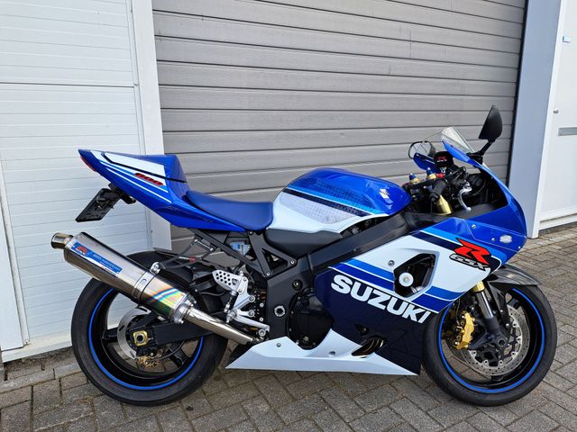 suzuki - gsx-r-600-anniversary