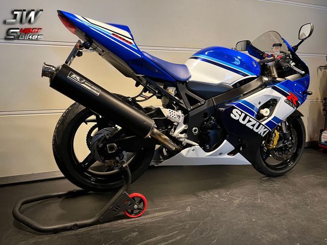 suzuki - gsx-r-600-anniversary