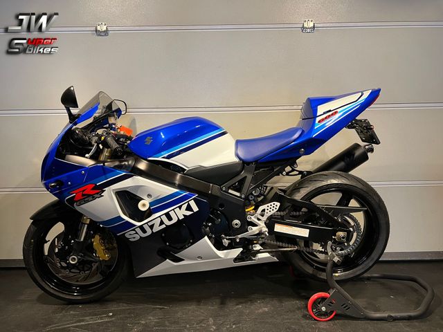 suzuki - gsx-r-600-anniversary