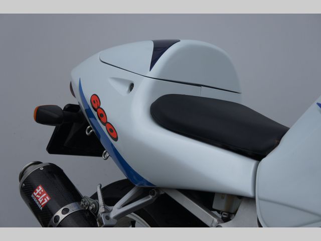 suzuki - gsx-r-600-srad