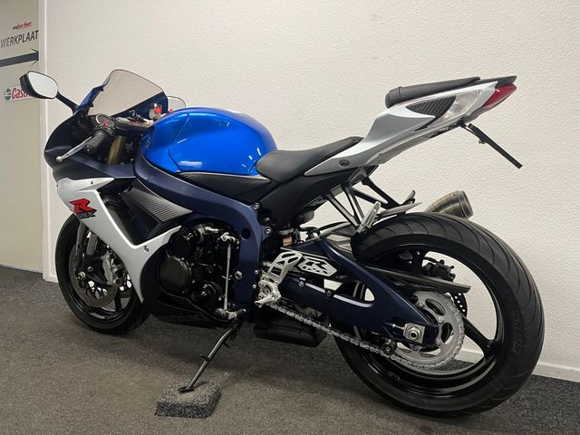 suzuki - gsx-r-750