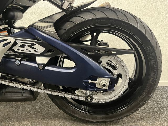 suzuki - gsx-r-750