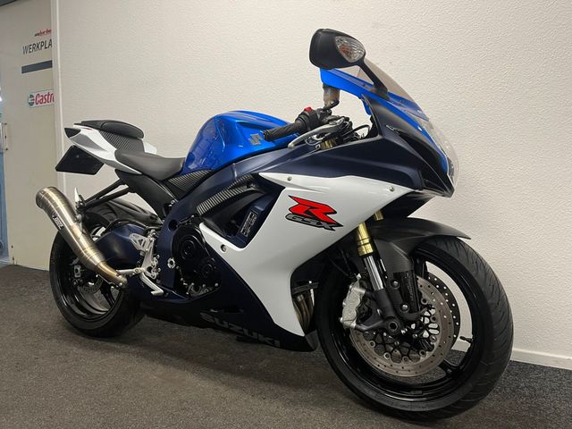 suzuki - gsx-r-750