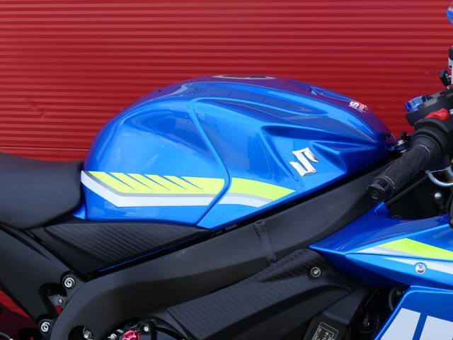 suzuki - gsx-r-750