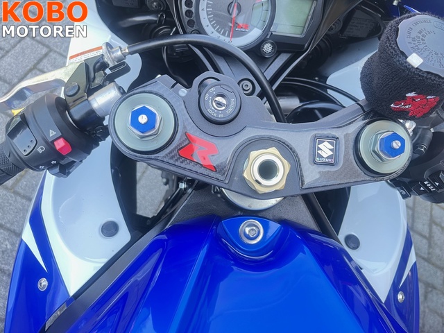 suzuki - gsx-r-750