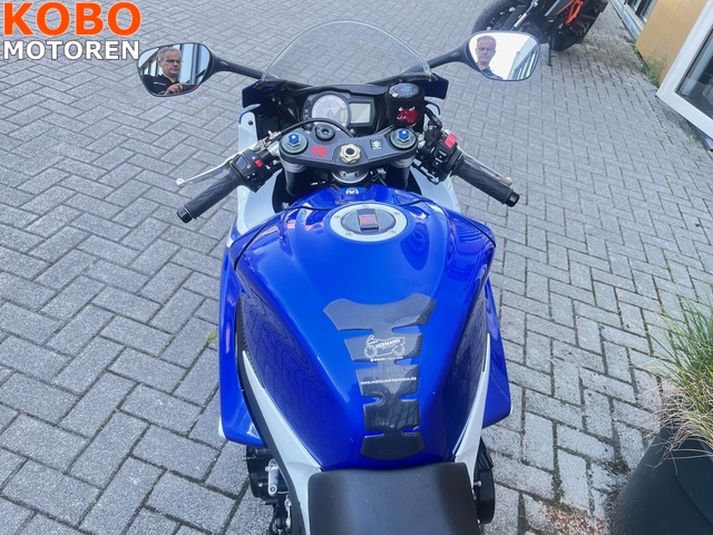 suzuki - gsx-r-750