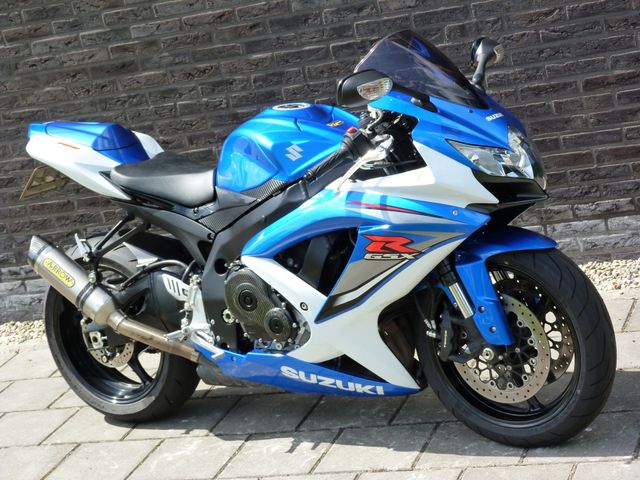 suzuki - gsx-r-750