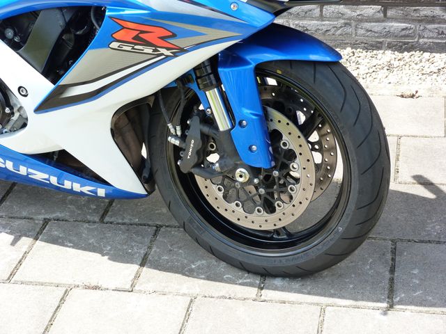 suzuki - gsx-r-750