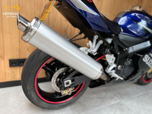 suzuki - gsx-r-750