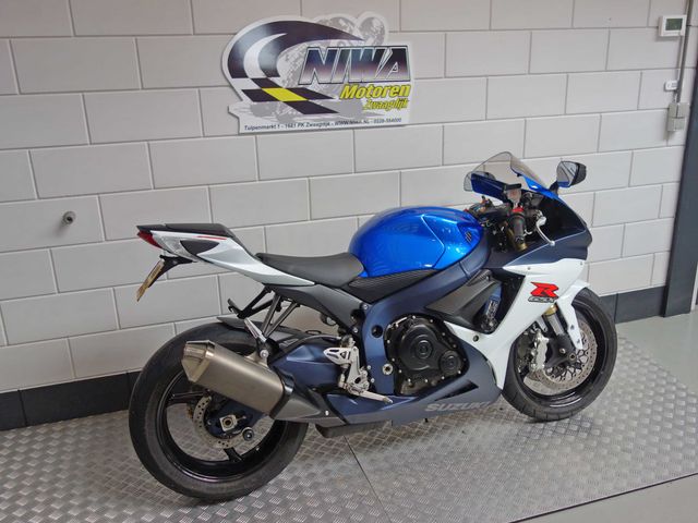 suzuki - gsx-r-750