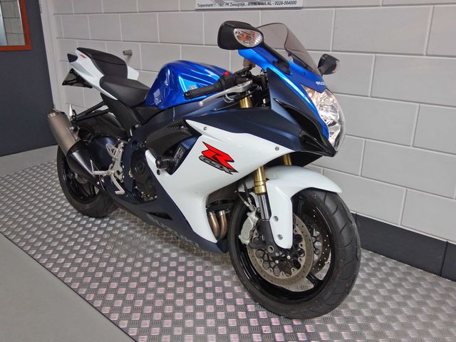 suzuki - gsx-r-750