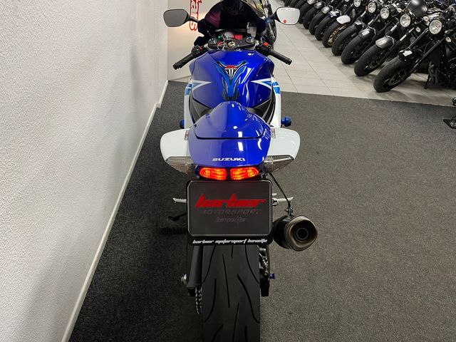 suzuki - gsx-r-750