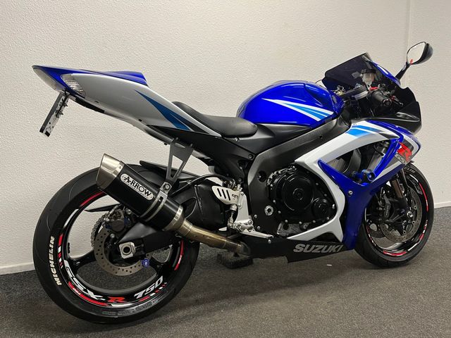 suzuki - gsx-r-750