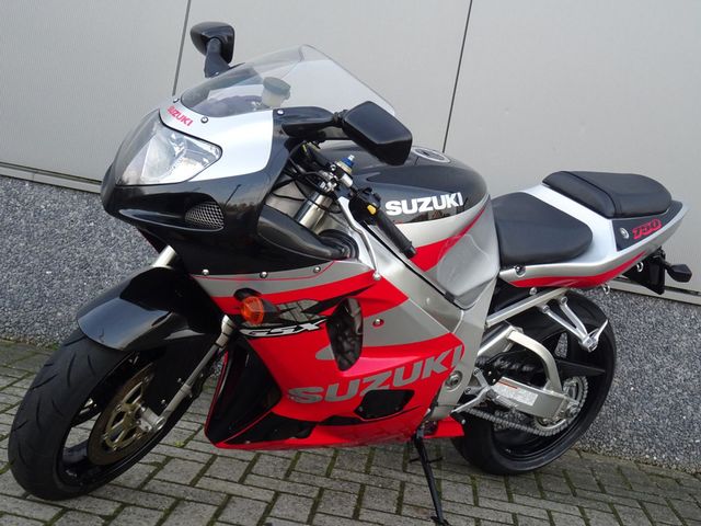 suzuki - gsx-r-750