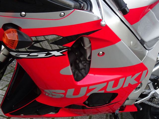 suzuki - gsx-r-750