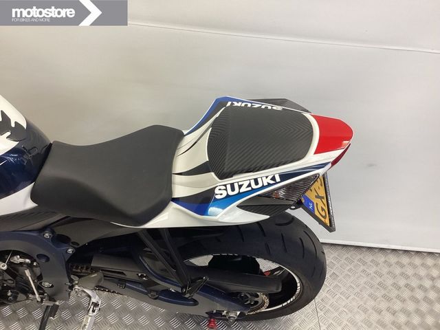 suzuki - gsx-r-750