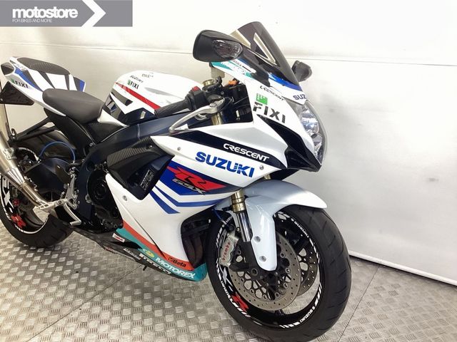 suzuki - gsx-r-750