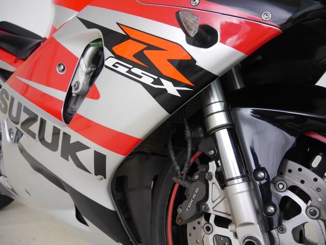 suzuki - gsx-r-750