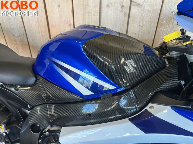 suzuki - gsx-r-750