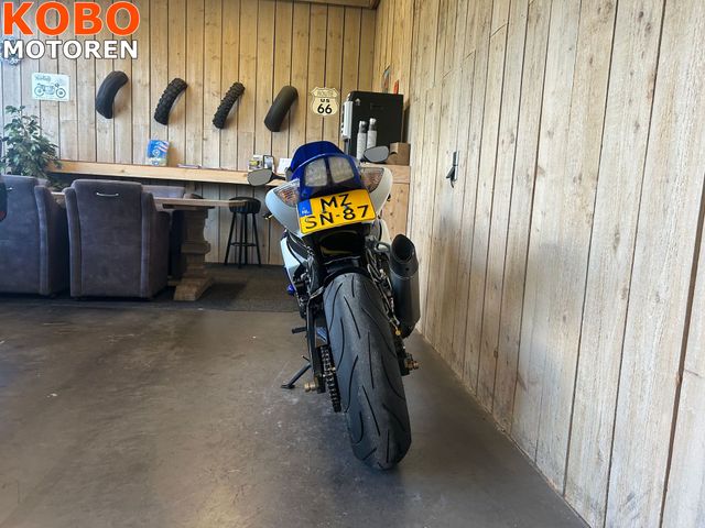 suzuki - gsx-r-750