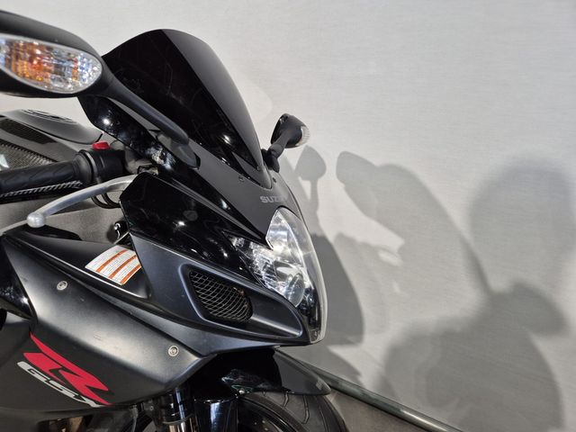 suzuki - gsx-r-750