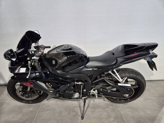 suzuki - gsx-r-750