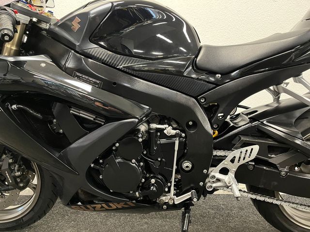 suzuki - gsx-r-750