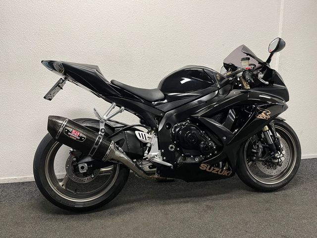 suzuki - gsx-r-750