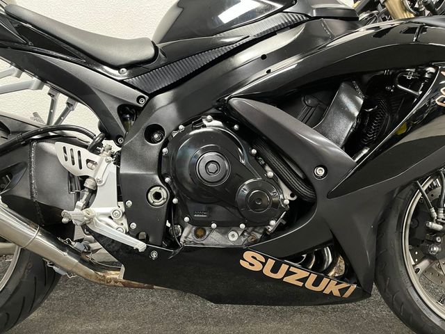 suzuki - gsx-r-750