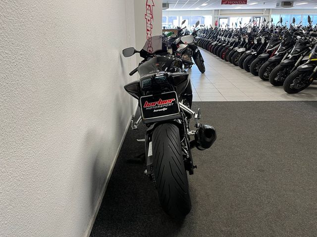 suzuki - gsx-r-750