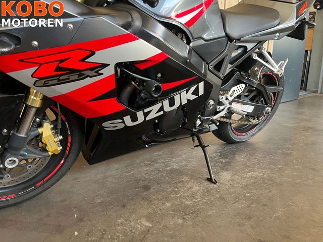 suzuki - gsx-r-750
