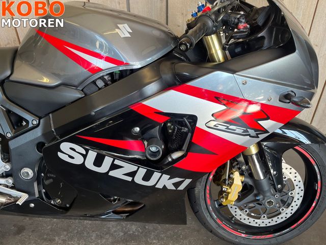 suzuki - gsx-r-750