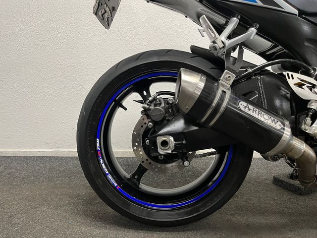 suzuki - gsx-r-750