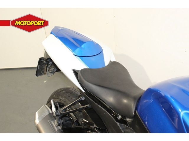 suzuki - gsx-r-750