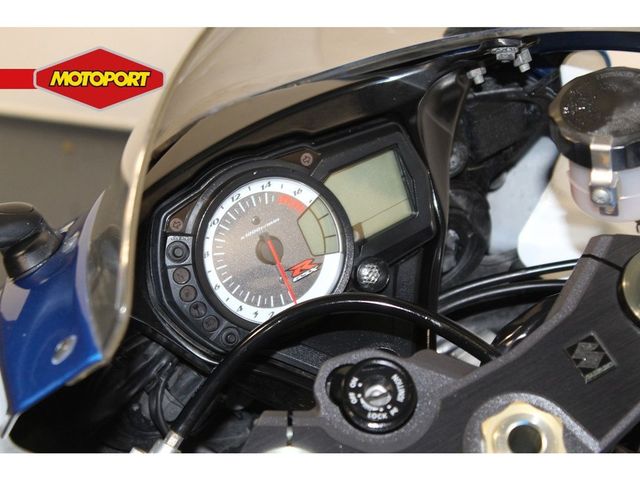 suzuki - gsx-r-750