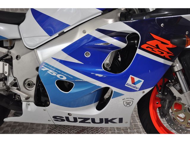suzuki - gsx-r-750