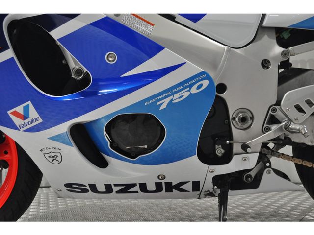 suzuki - gsx-r-750