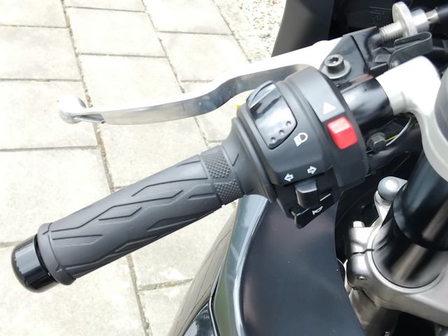 suzuki - gsx-r-750