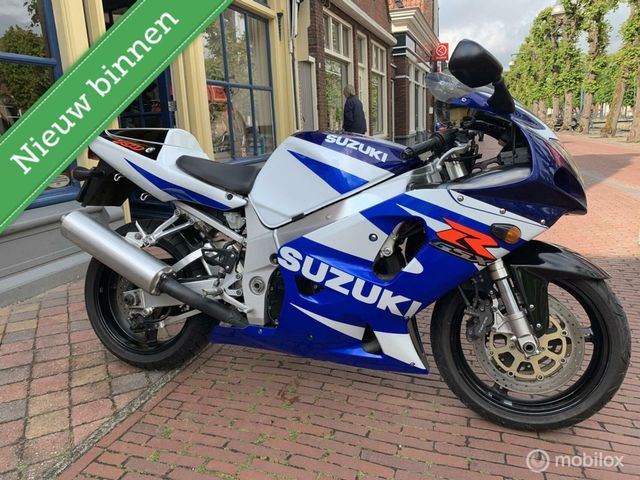 suzuki - gsx-r-750