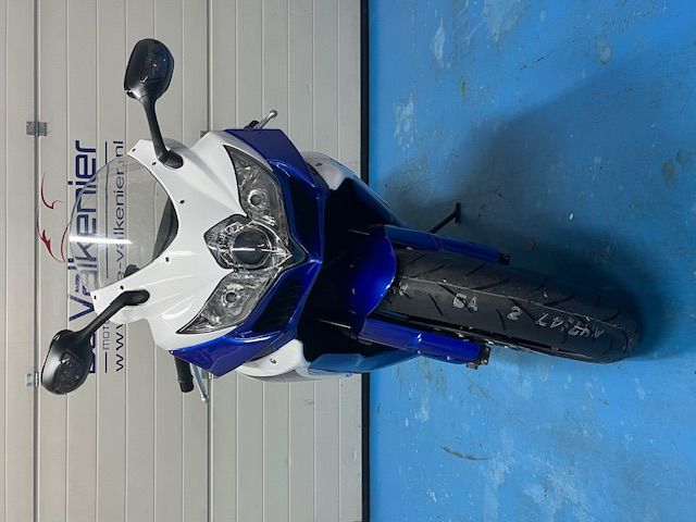 suzuki - gsx-r-750