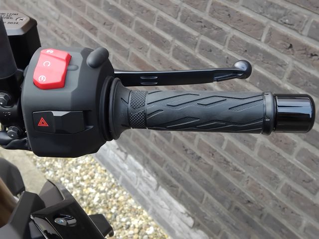 suzuki - gsx-s-1000