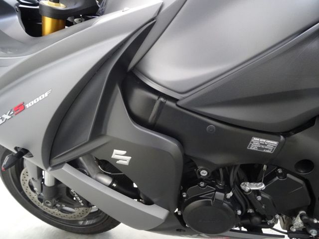 suzuki - gsx-s-1000-f-abs