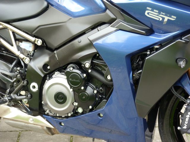 suzuki - gsx-s-1000-gt